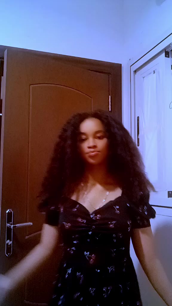 @HANA🦋፬፬፬