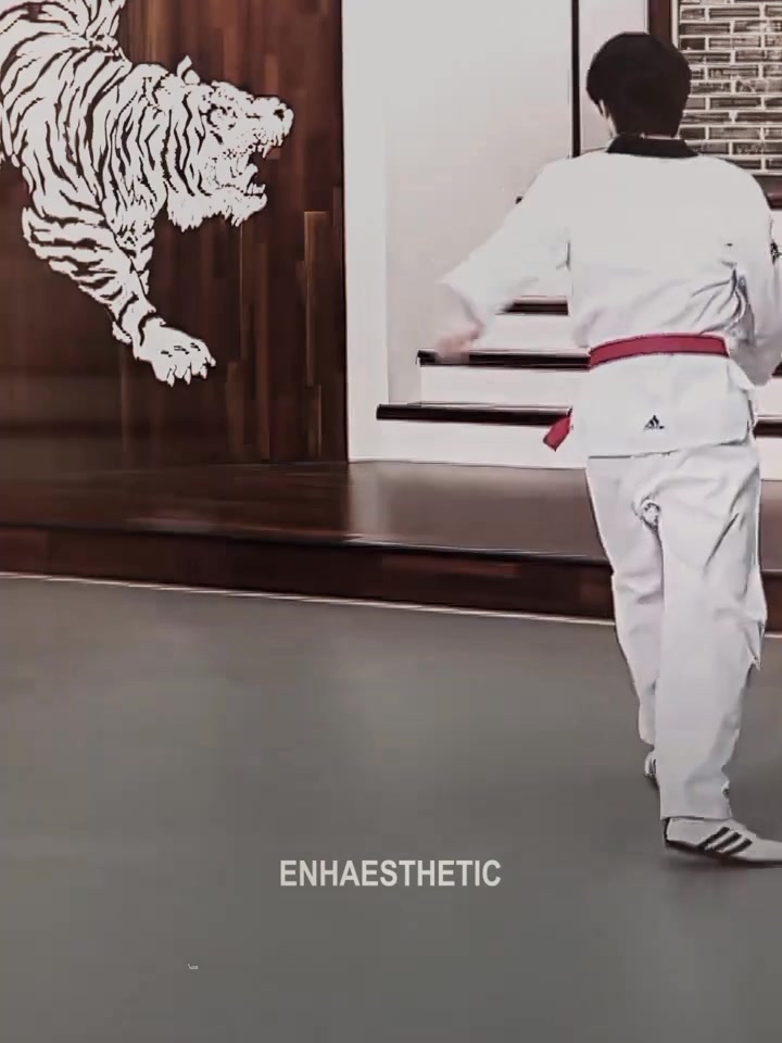 @๐ฏ๐๐๐
๐๐๐๐๐๐
