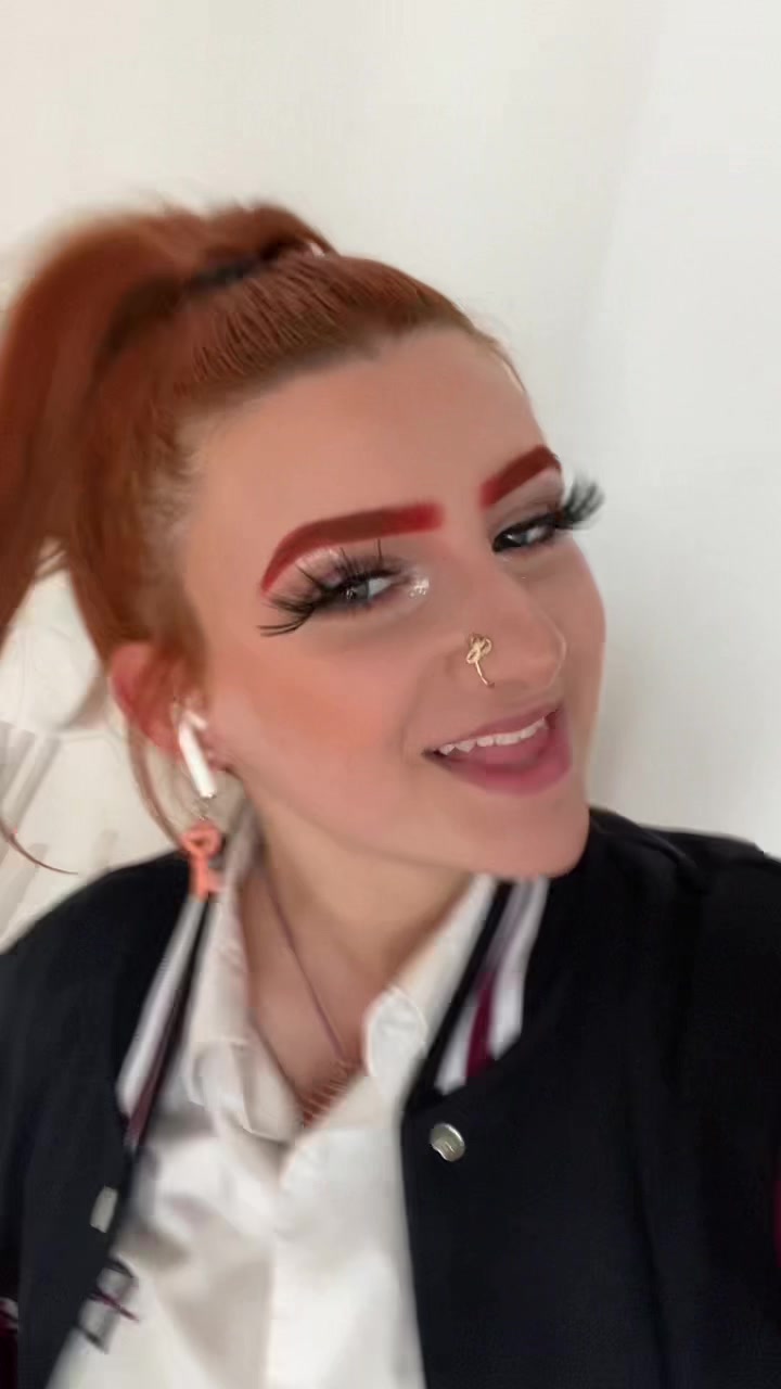 @🪬