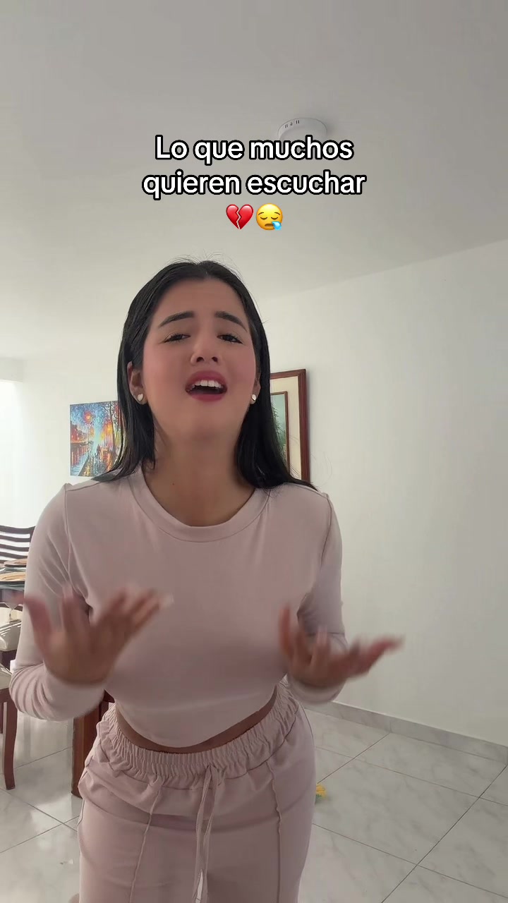@Luisa García