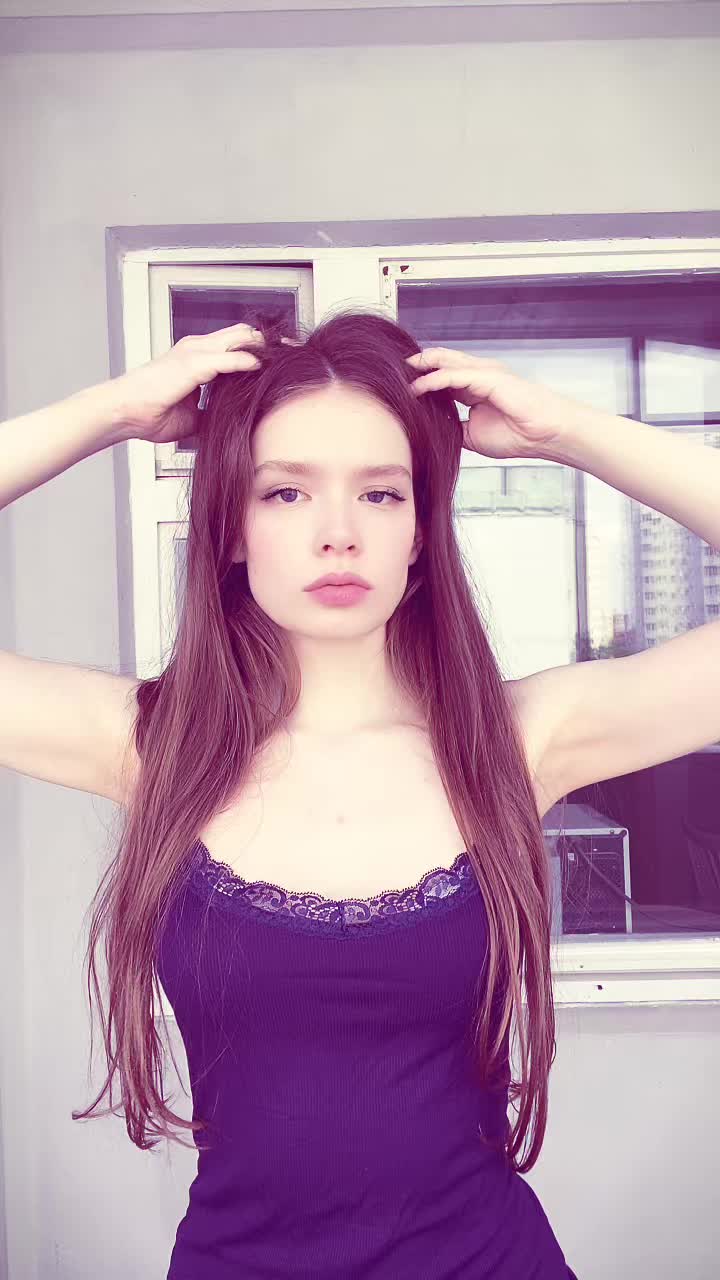 @юля