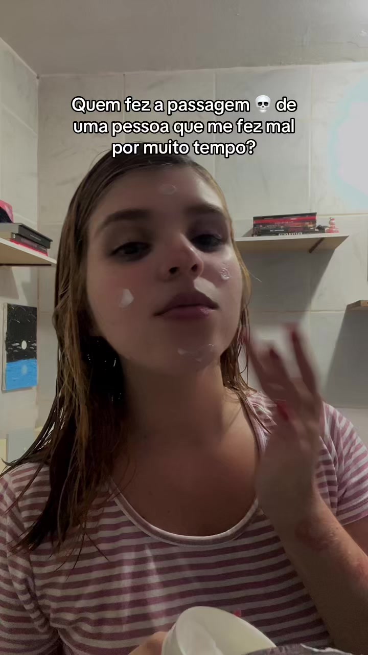 @Menina dos Caveiras 💀