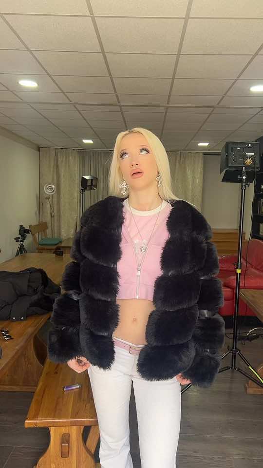 @bruxye