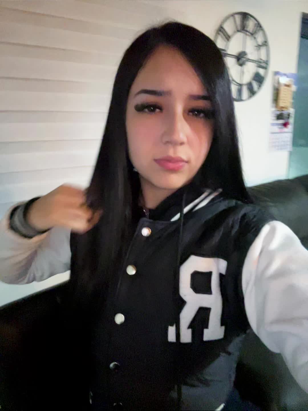 @Antonia g