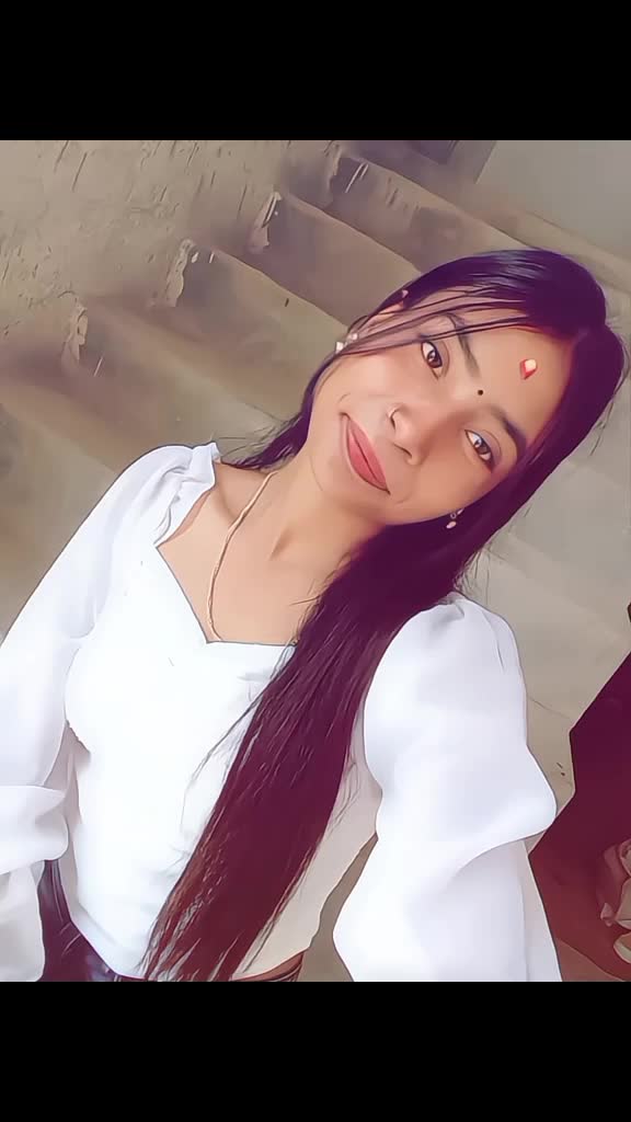 @MrS . ThaRuNi girl ๐๐ท