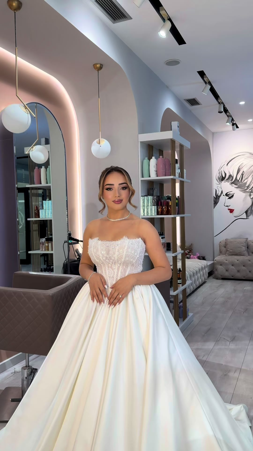 @hair_makeup_artist_Mario