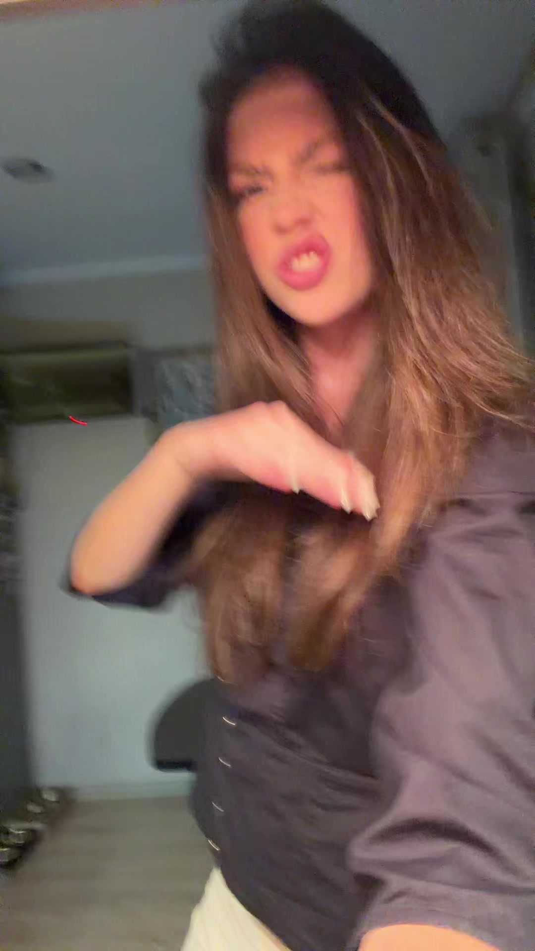 @MYVIKTO