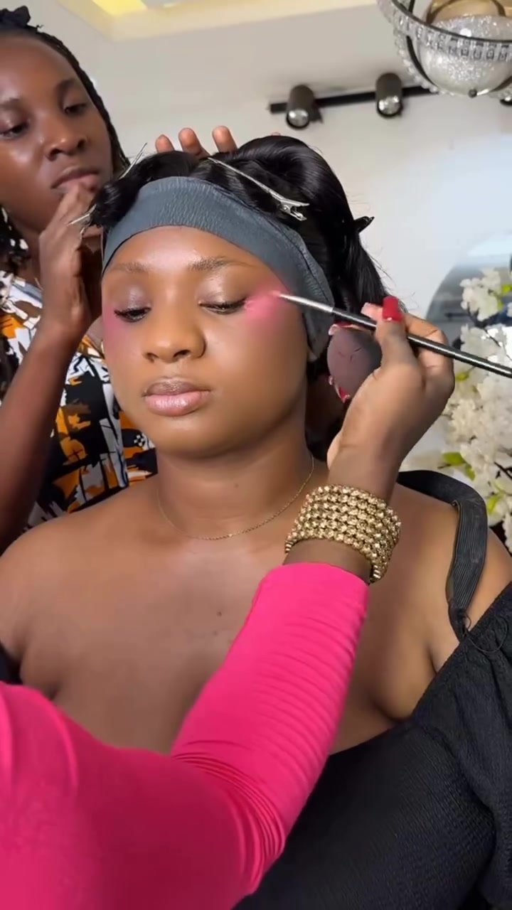 @glamsbykiki