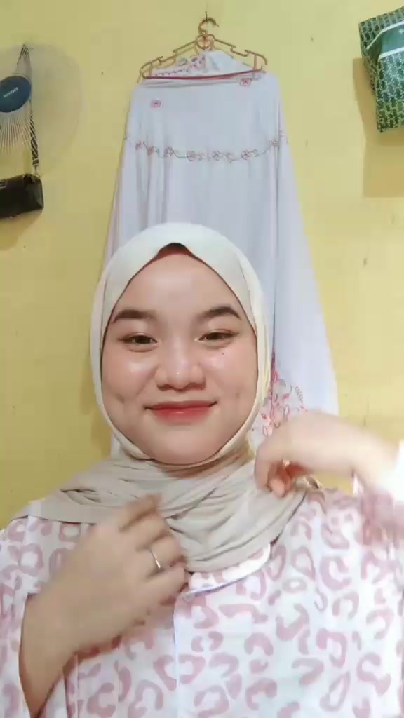 @Dewi_wd🦭🍜
