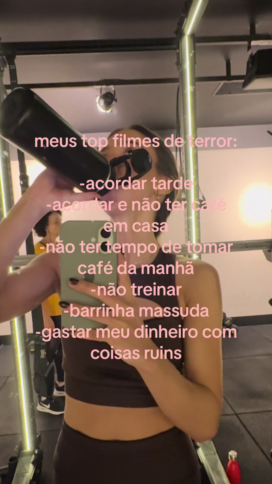 @Naked Nuts