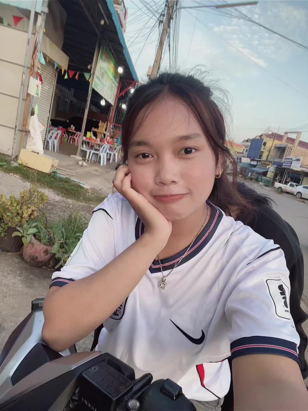 @Enh Inh🫧