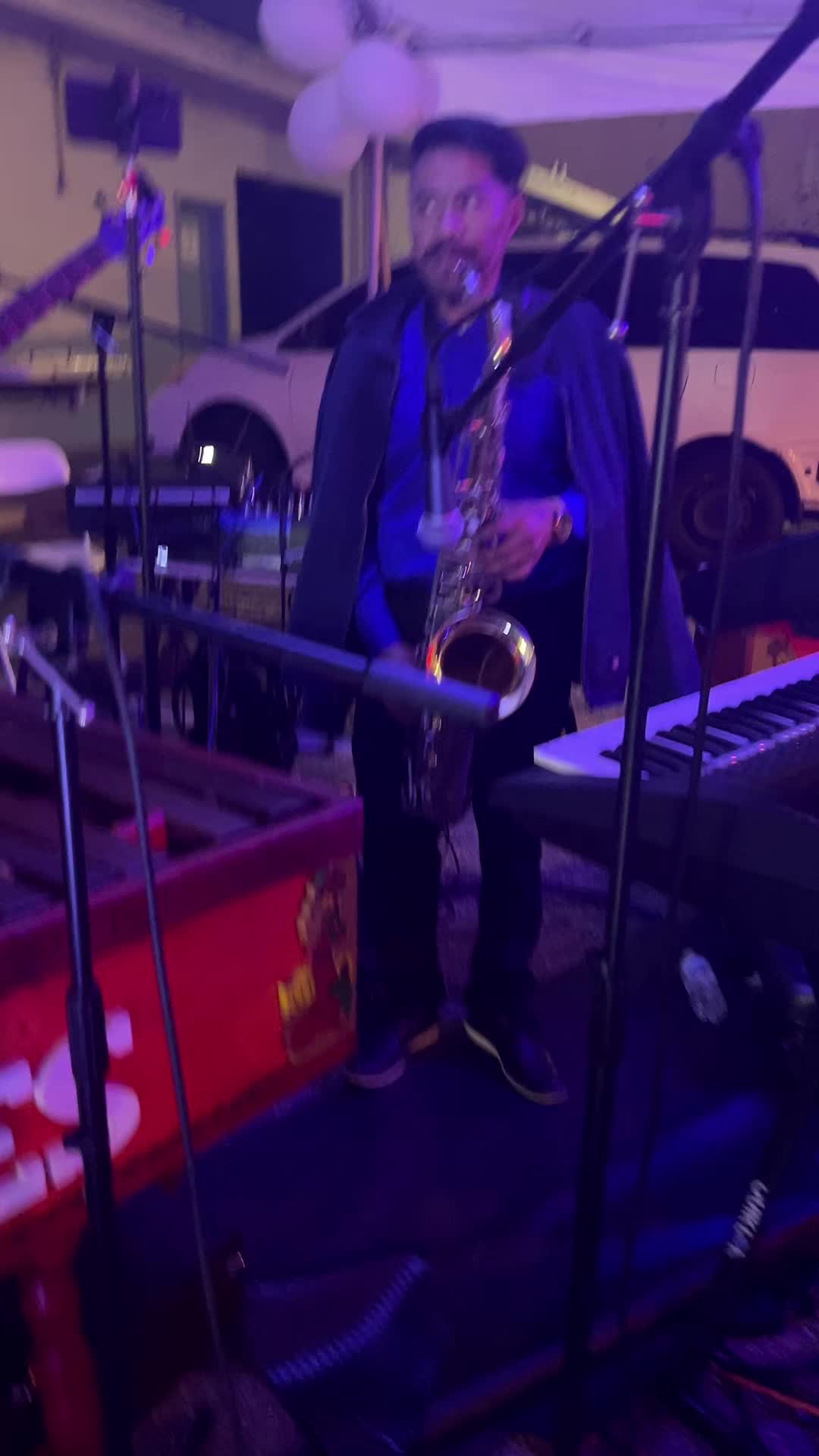 @xhimelias