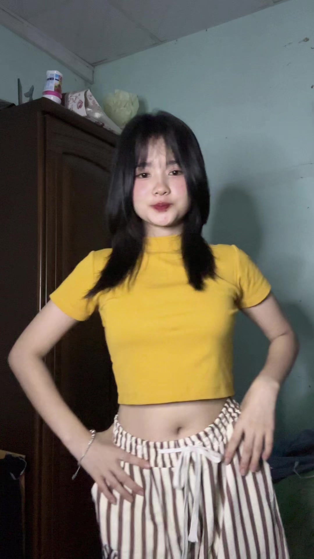 @Thiri Htet San💋