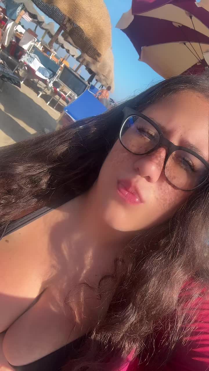 @SABRINA🦊🐾FOX🐾🦊