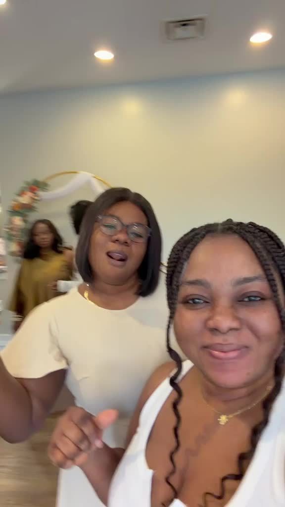 @Mimi🇬🇭🇺🇸