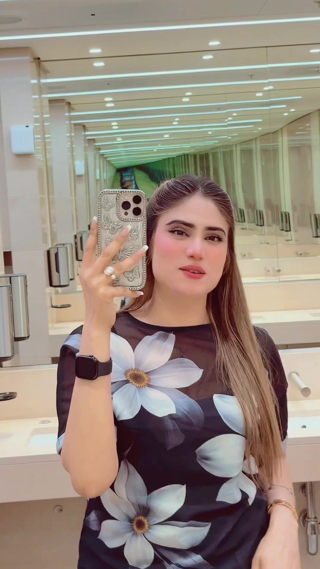 @Reema Khan