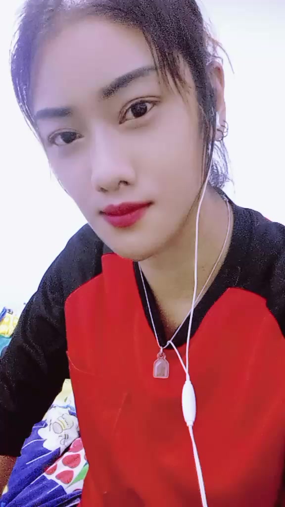 @mog