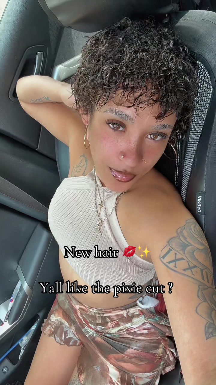 @C💋