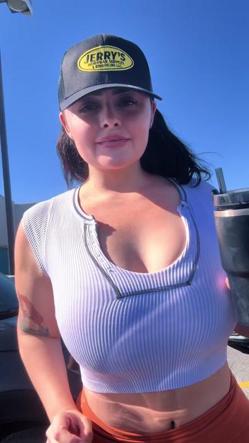@Tania Perez ❤️🔥