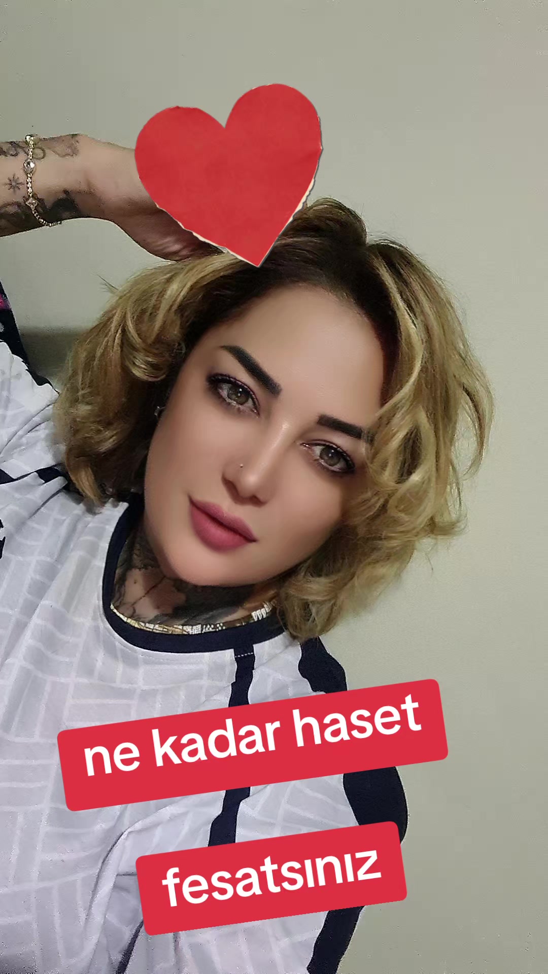 @Eylem