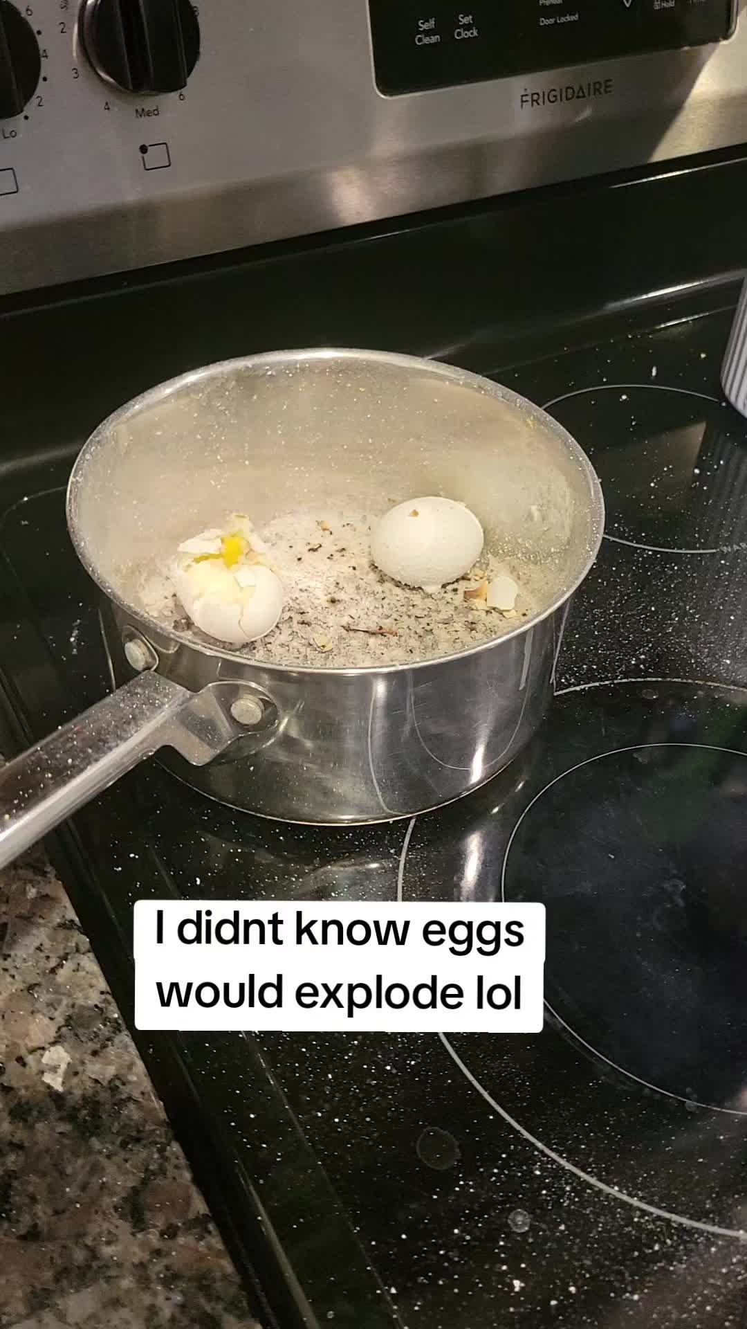 @Clowcent