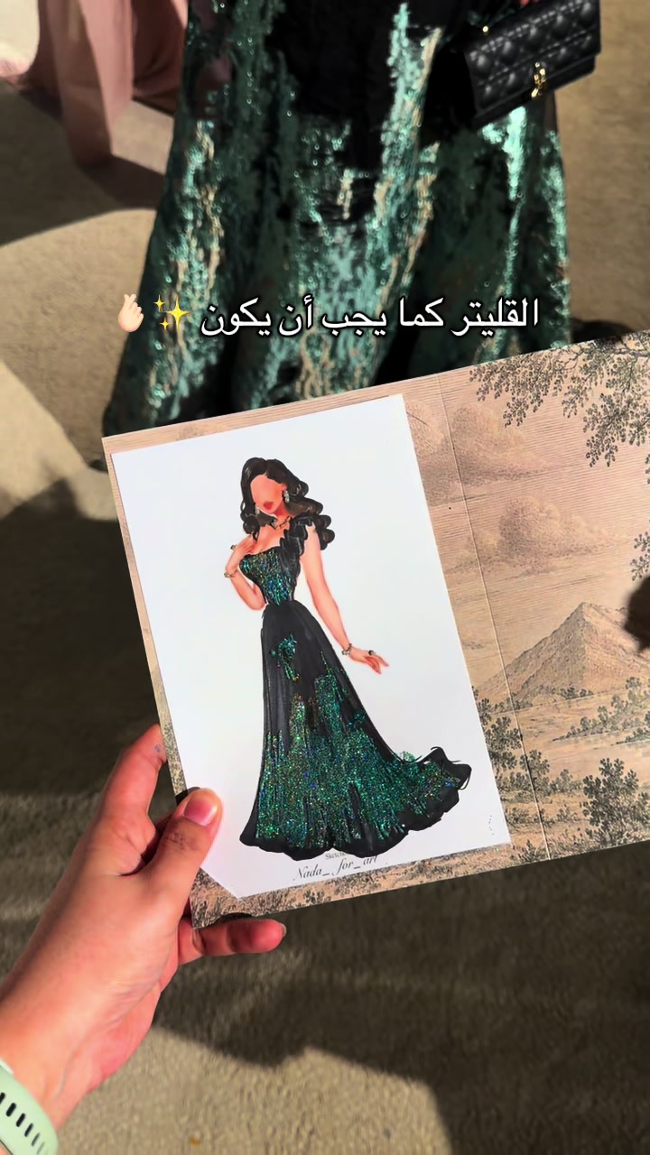 @رسامة أزياء وبورتريه 🎨