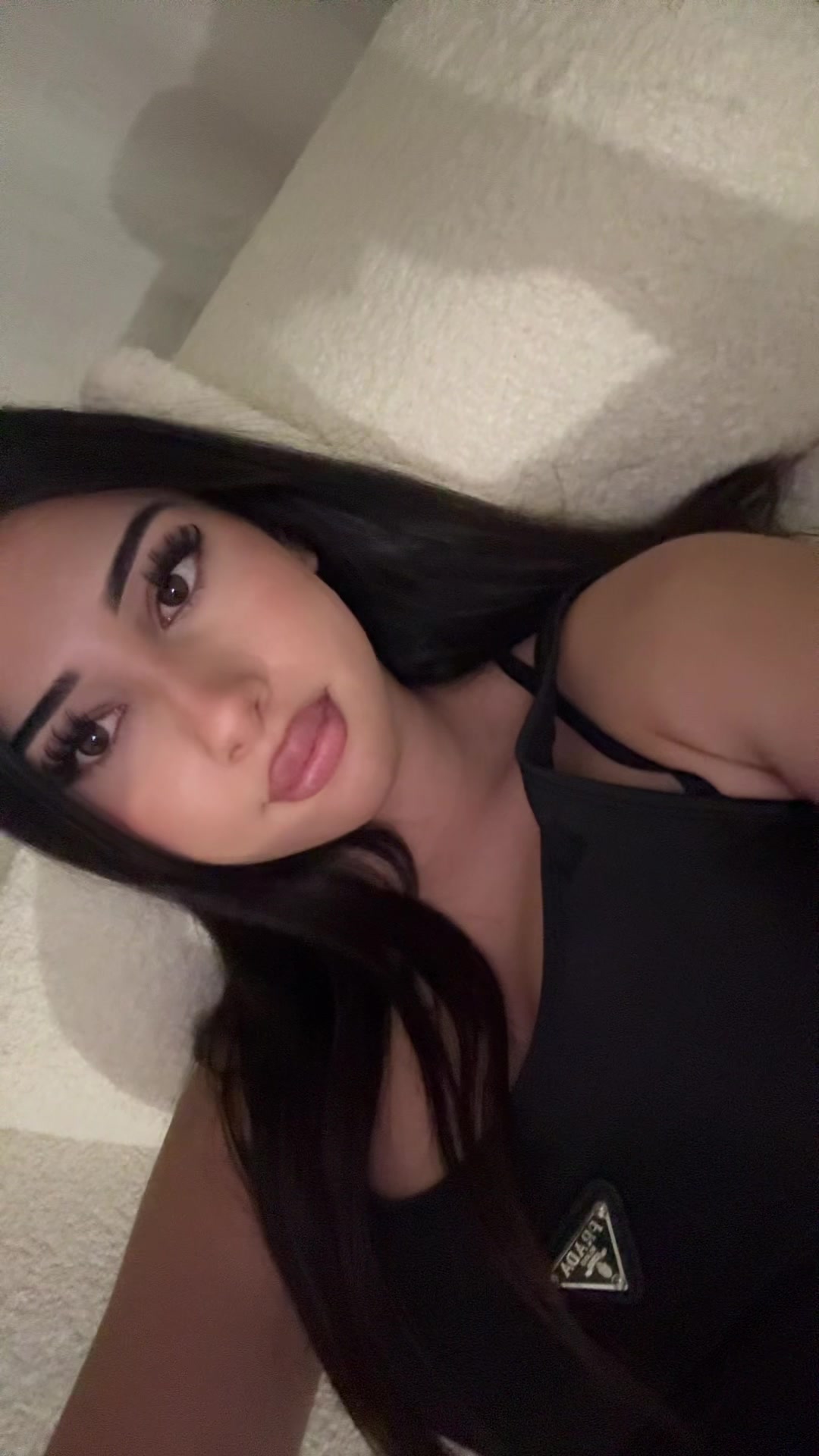 @𝒮𝒶𝓃𝒶