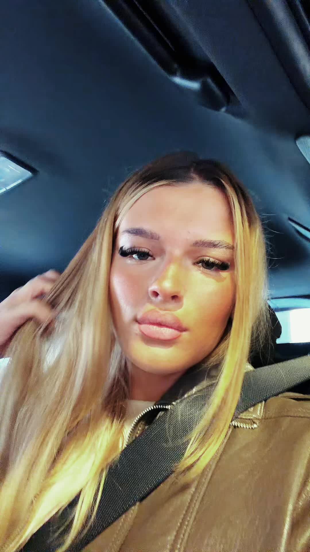 @sophii.blonde