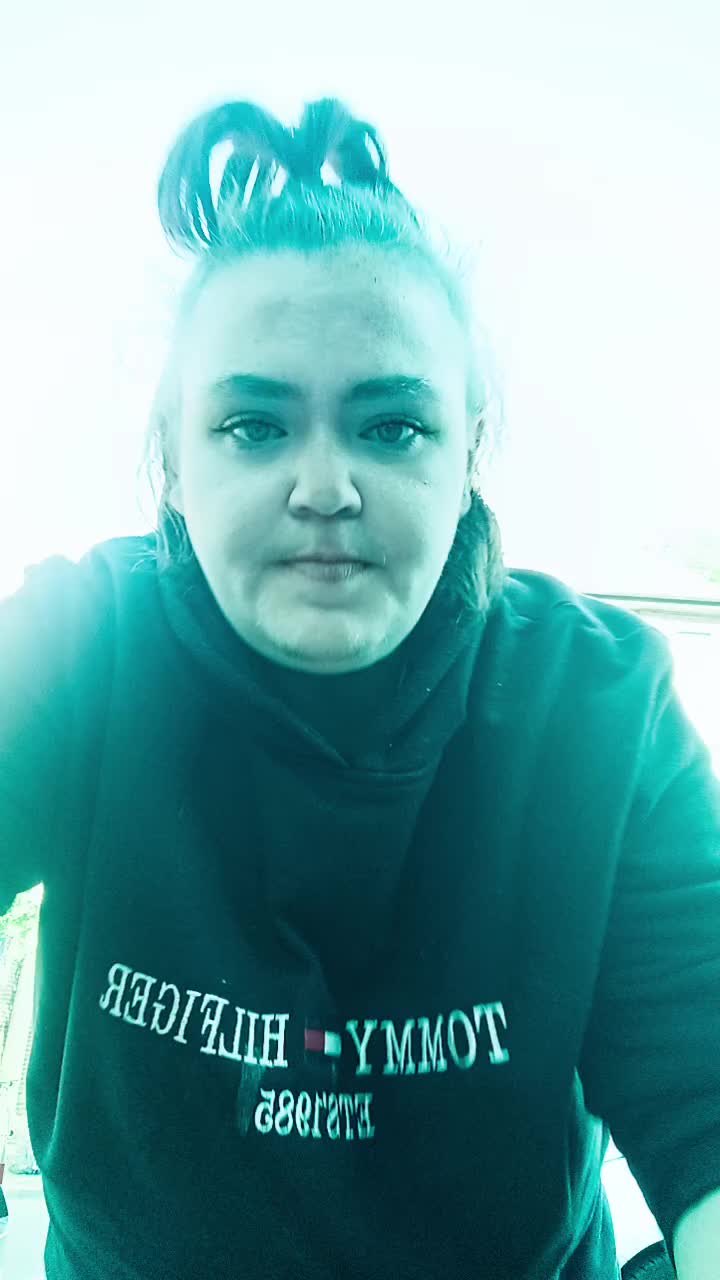 @AlphaQueen96