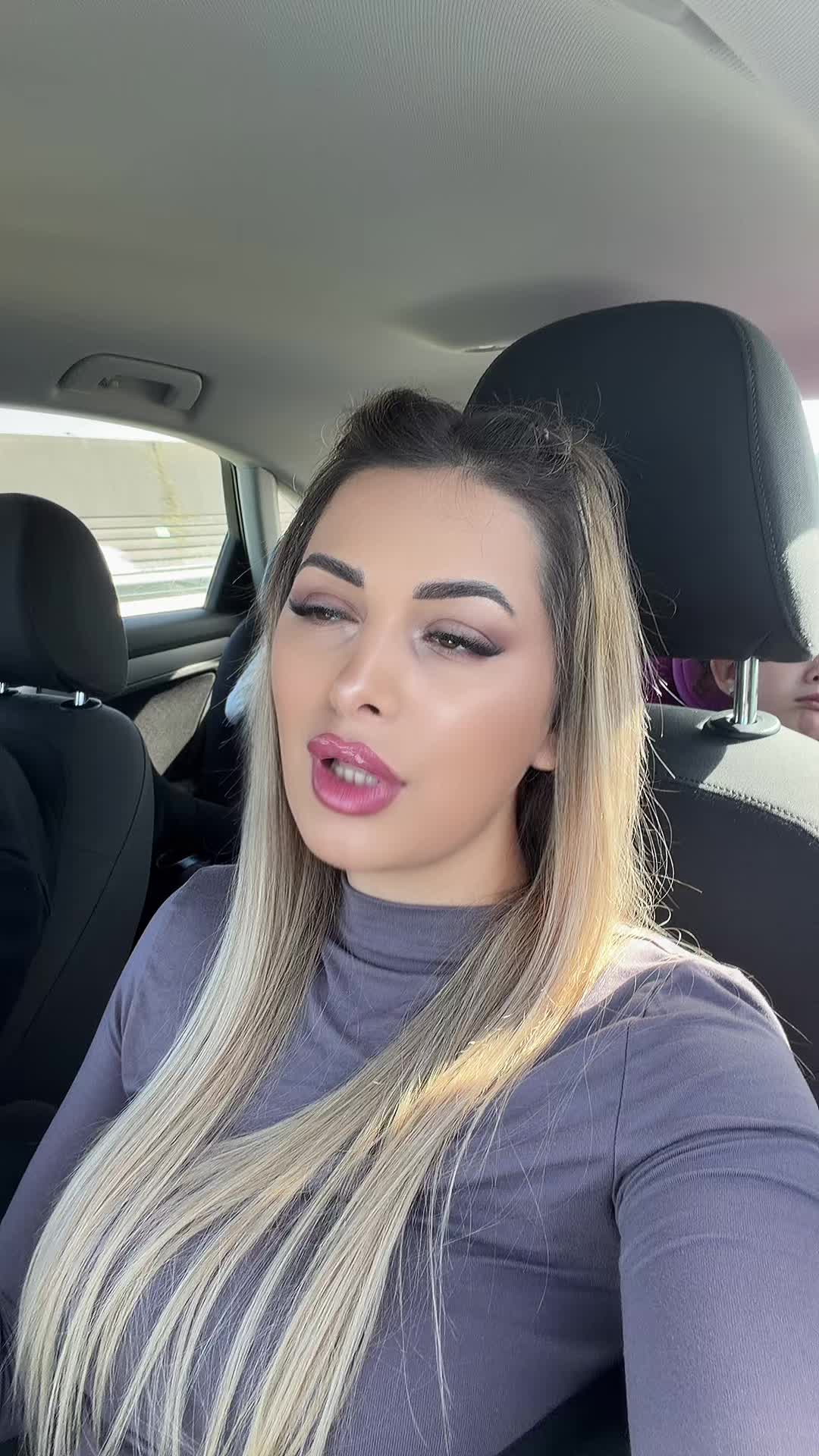 @Adina Paulla