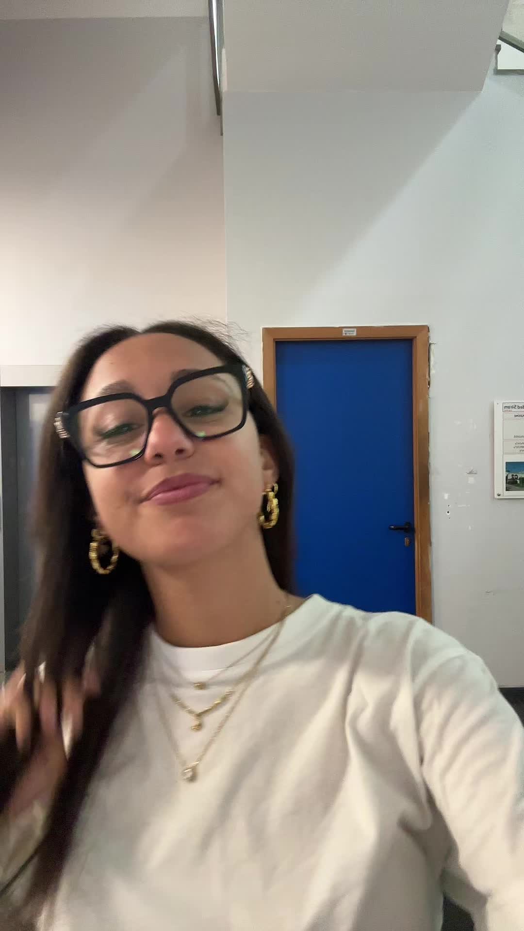 @zamyra🇨🇺