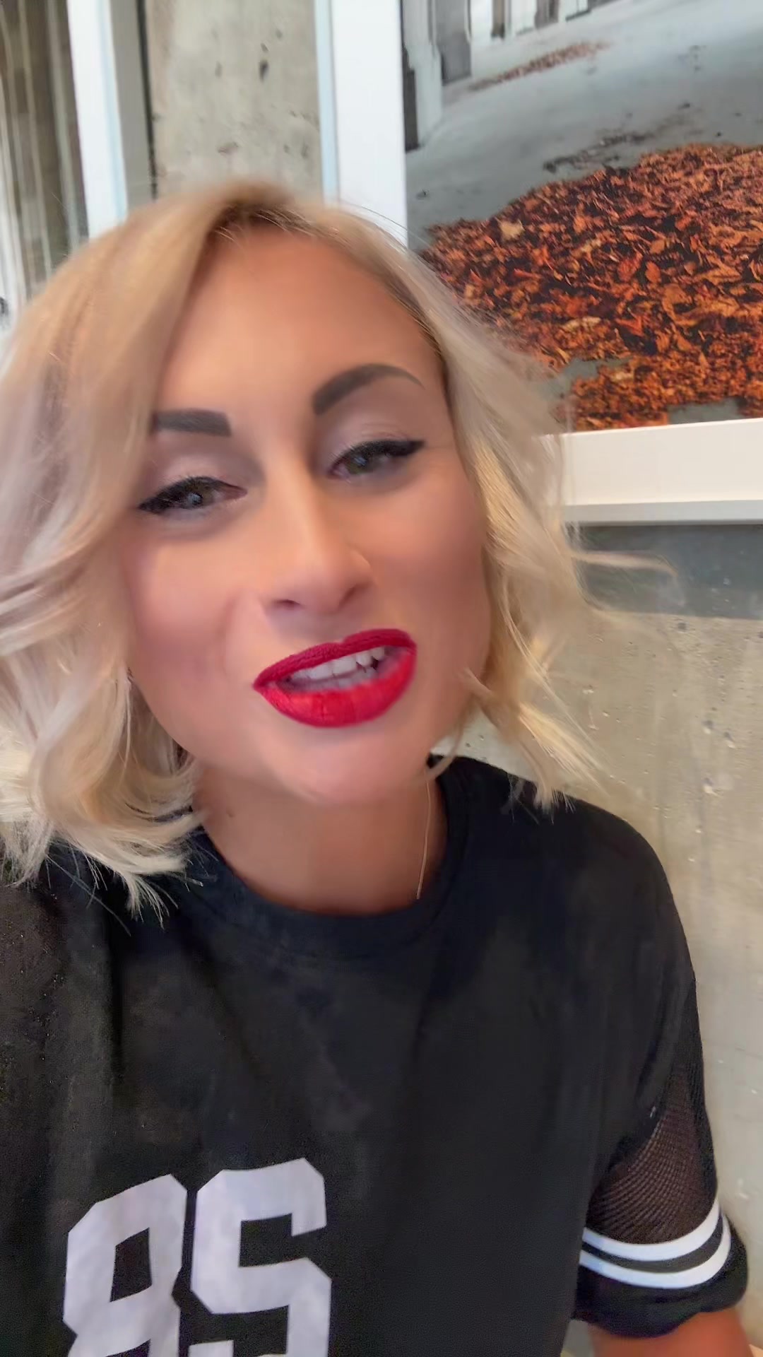 @Mari Корыстная Особа😜