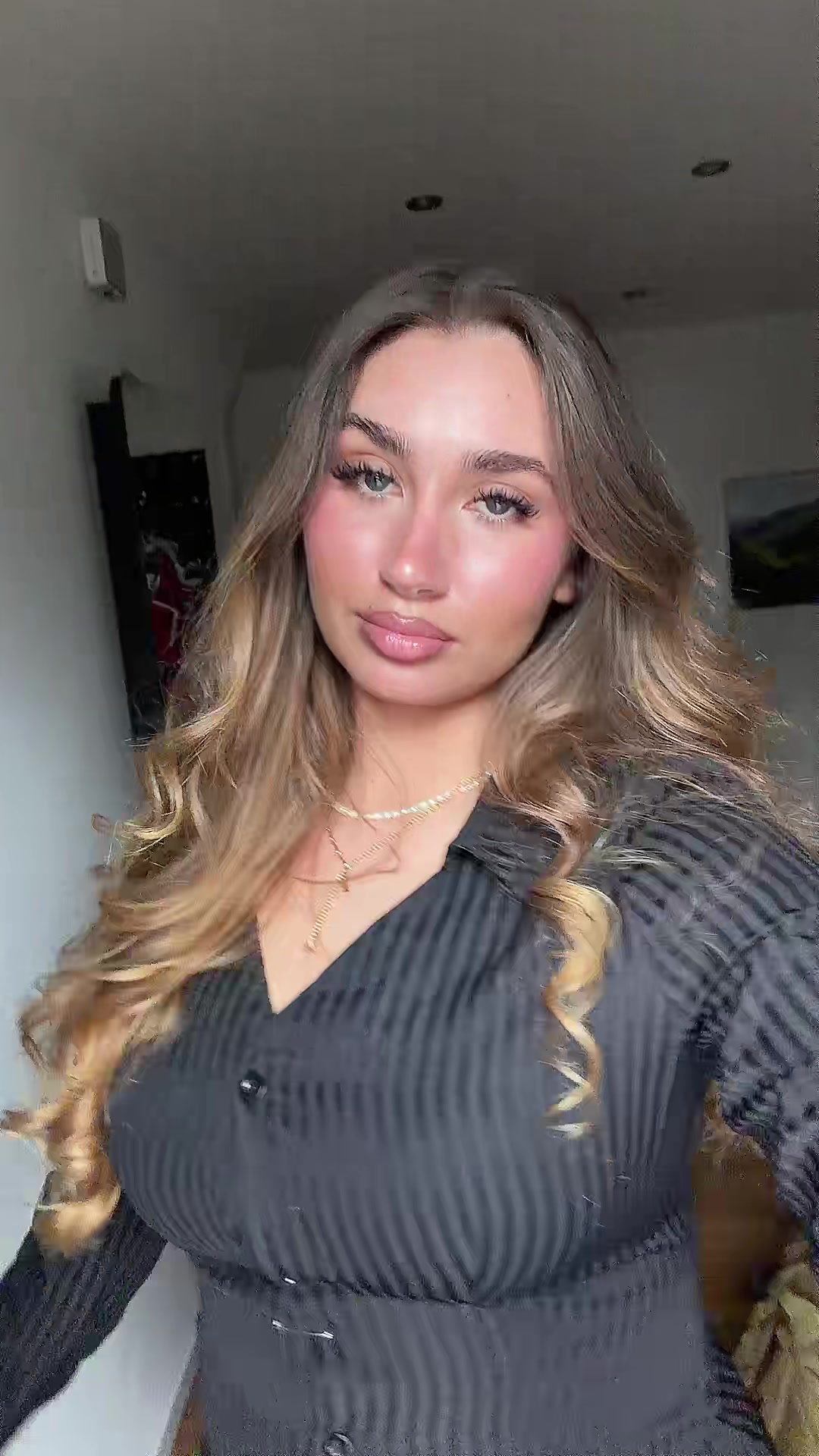 @Aime&eacute; 🍯🍇&sup2;ʳ⁴ʸ