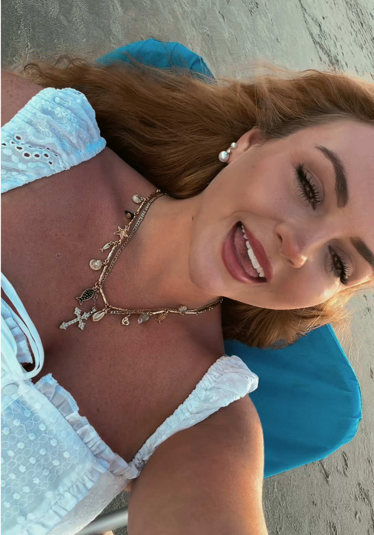 @AKKK🖤