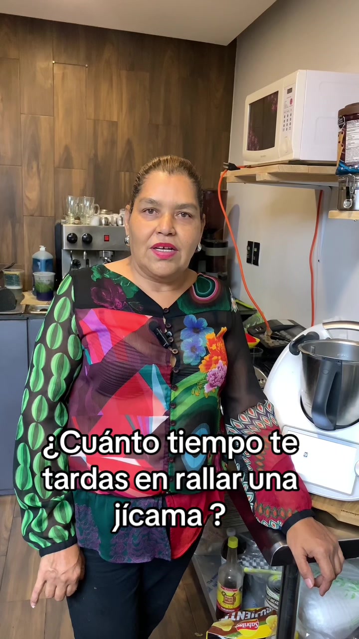 @Robotinadelamor