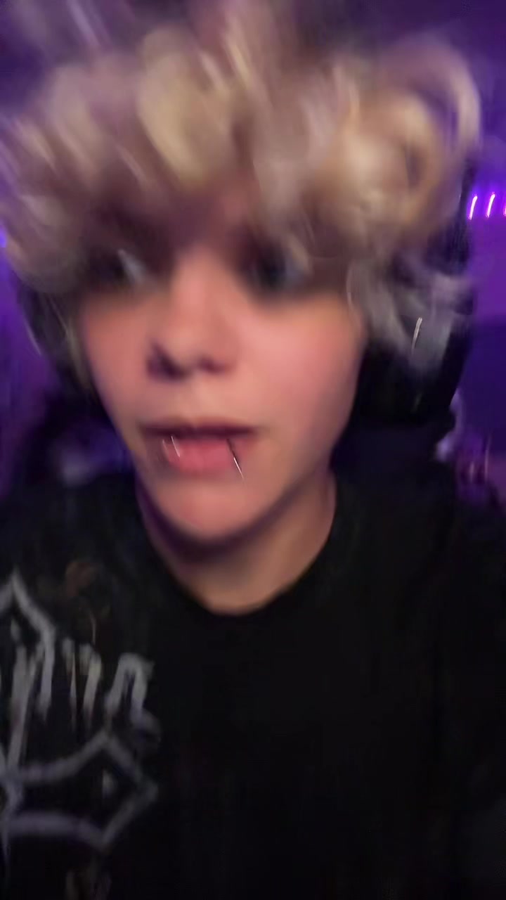 @HoneyHale