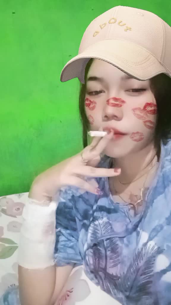 @Janda muda😝