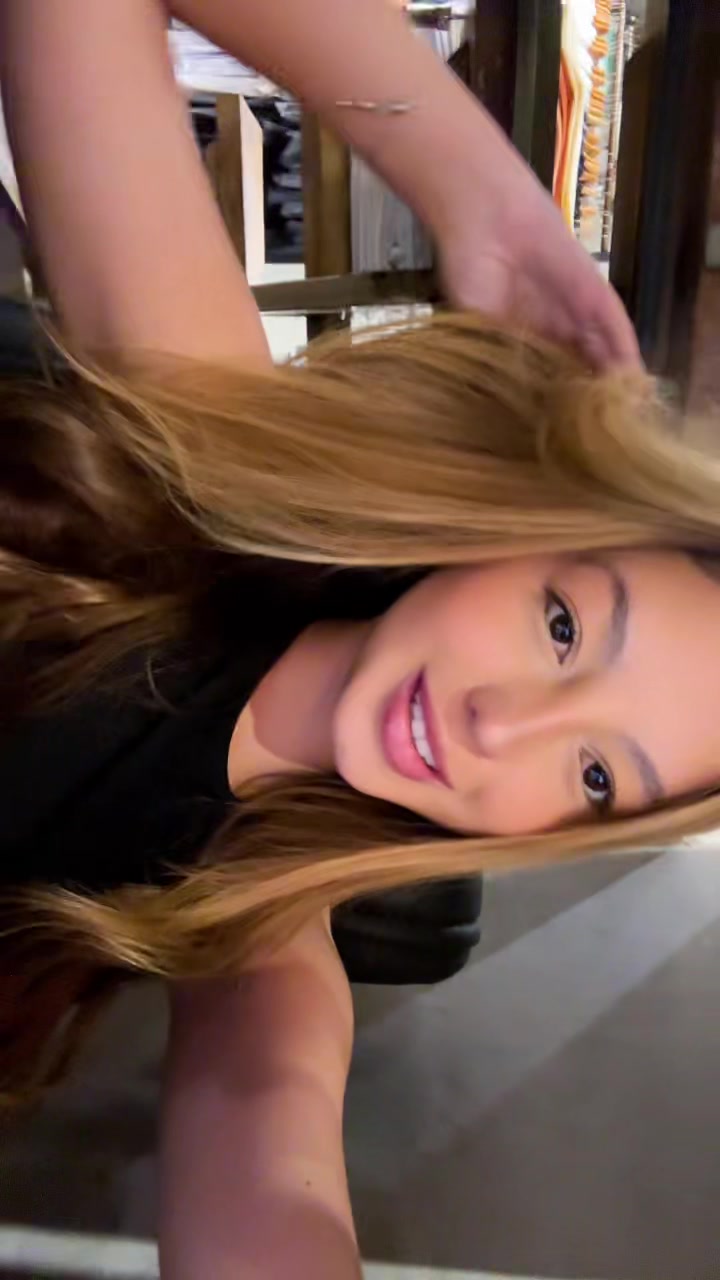 @juliaeloahhh