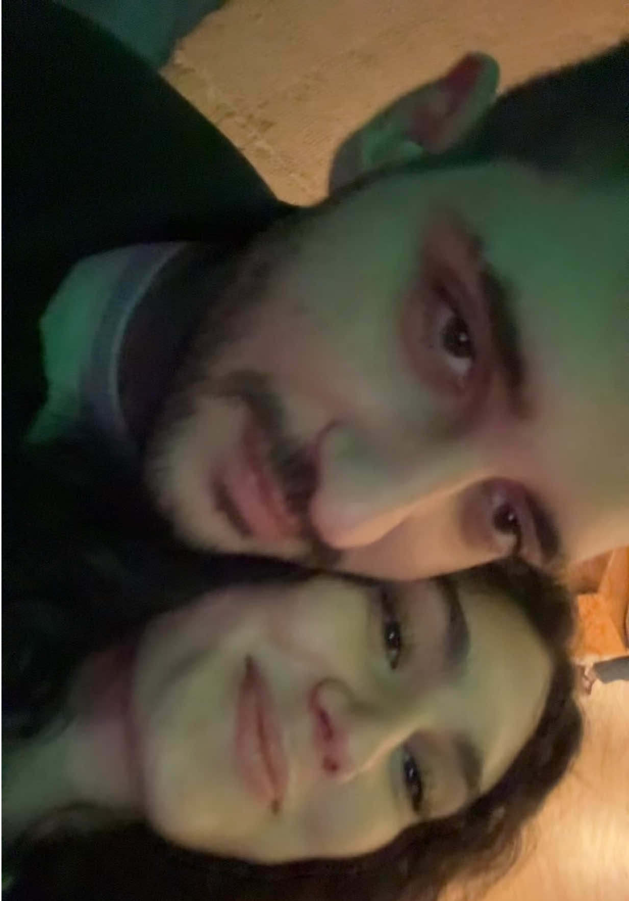 @Defne