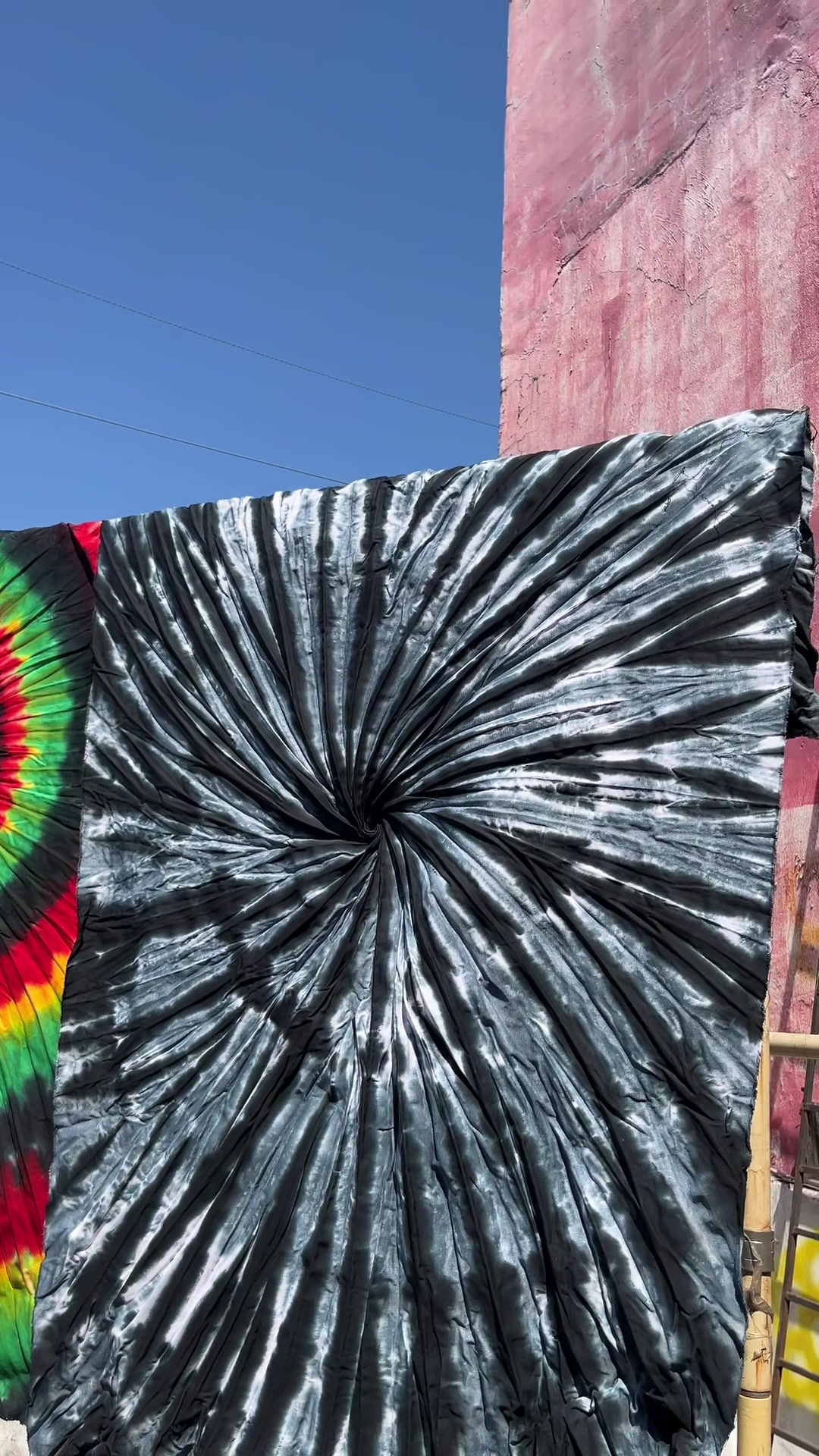 @Dapit-Hapon Tie Dye
