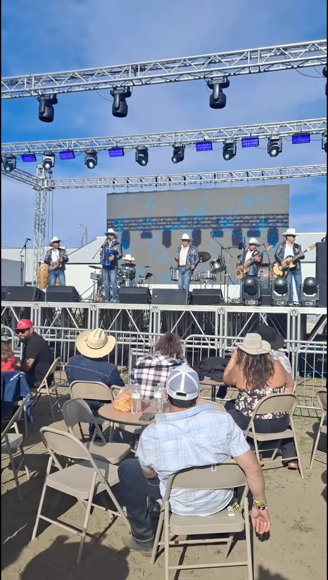 @Ortega Aguilar
