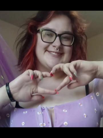 @Bri/LilStonerPrincess💜🏳️🌈