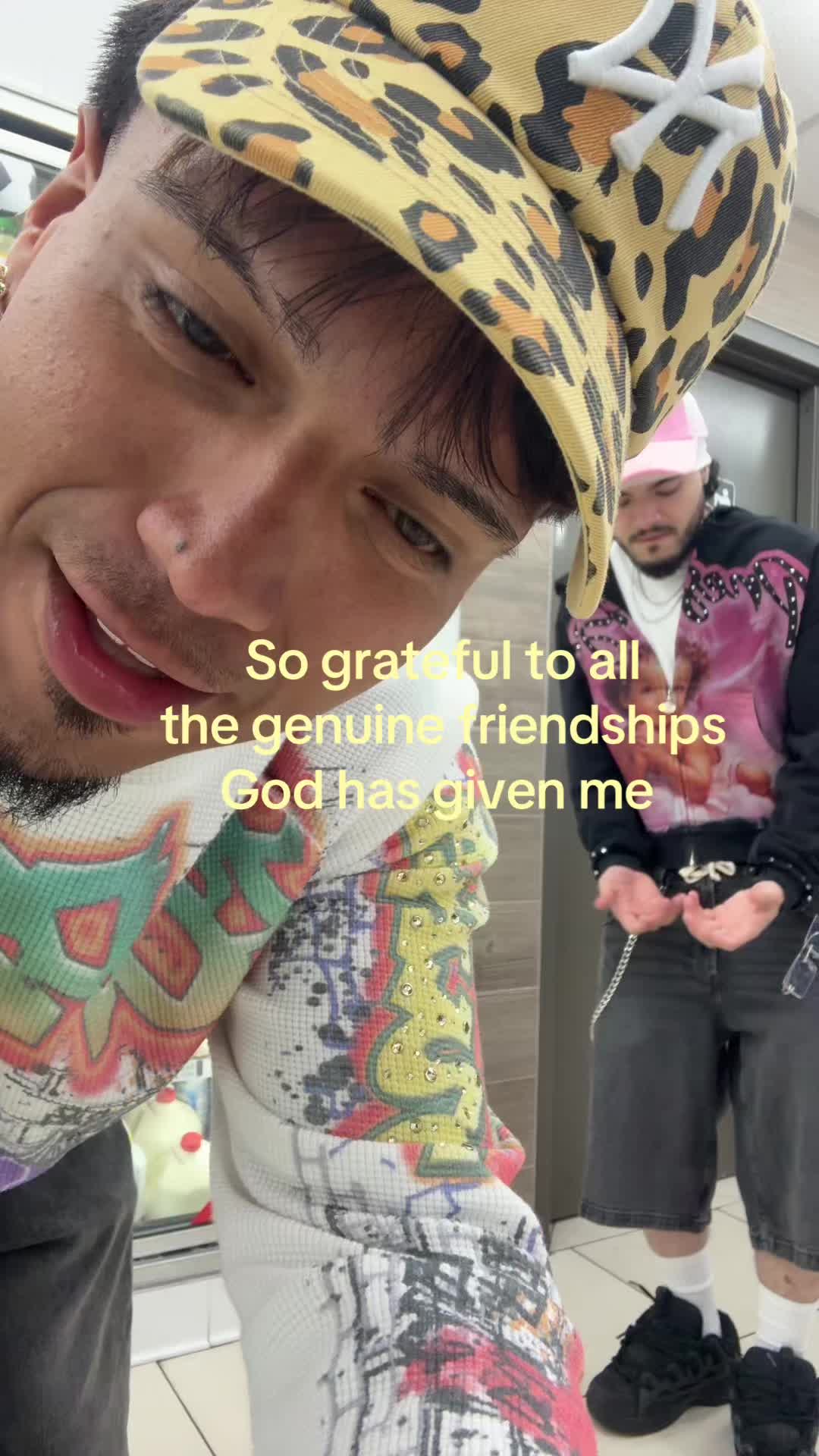 @morefonz2x