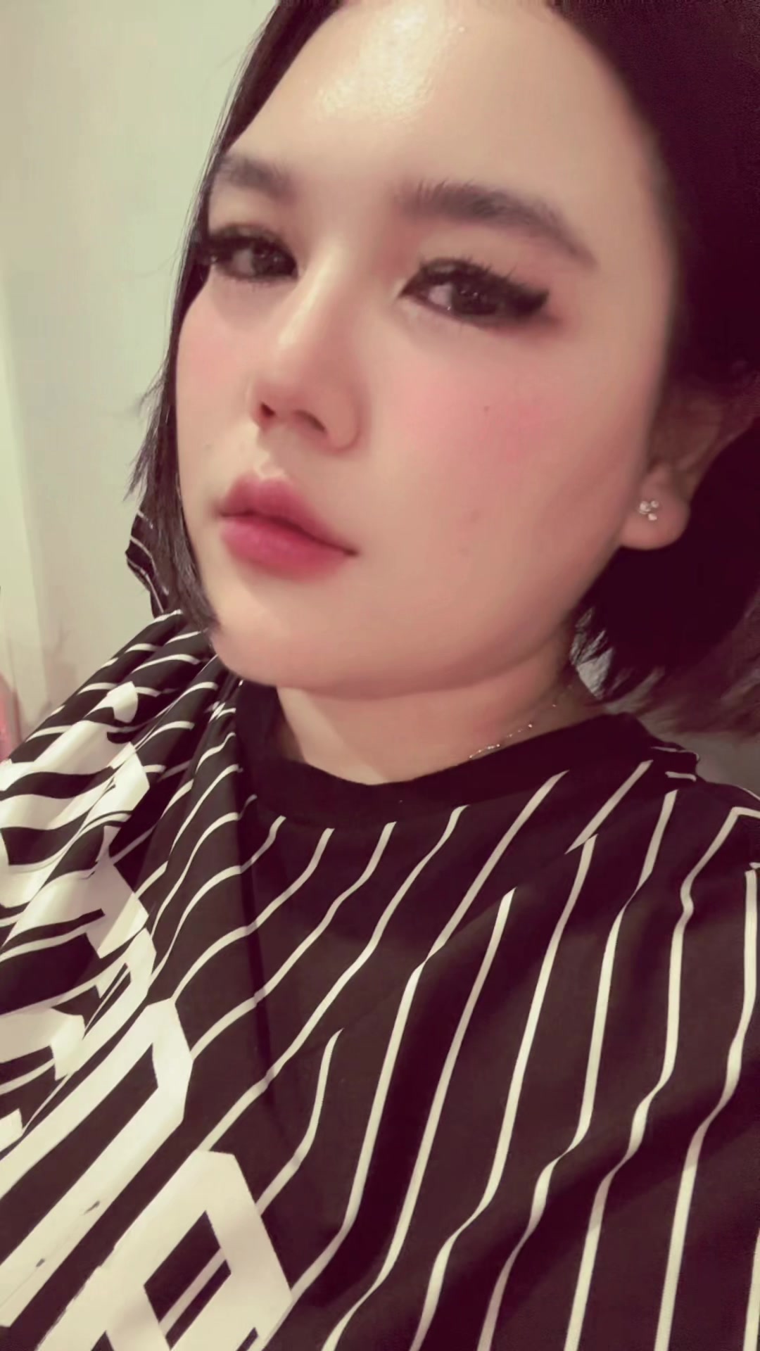 @🍭I'm AMMONIA 🧸🧸↗️↘️