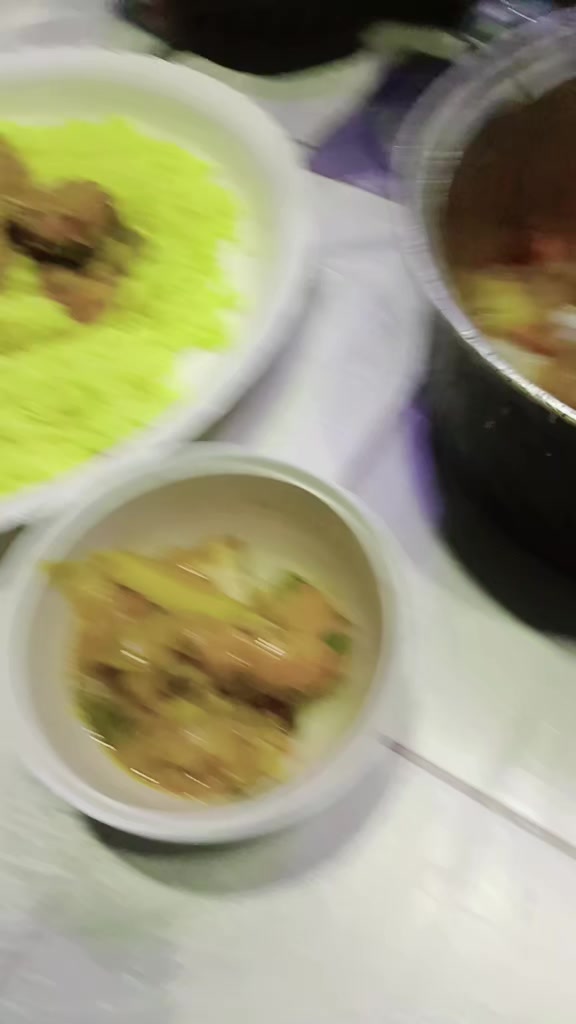 @غلام اكبر