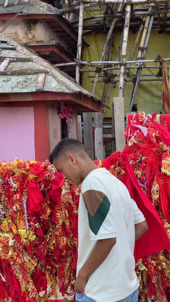 @LAHUREY BOY 🥷