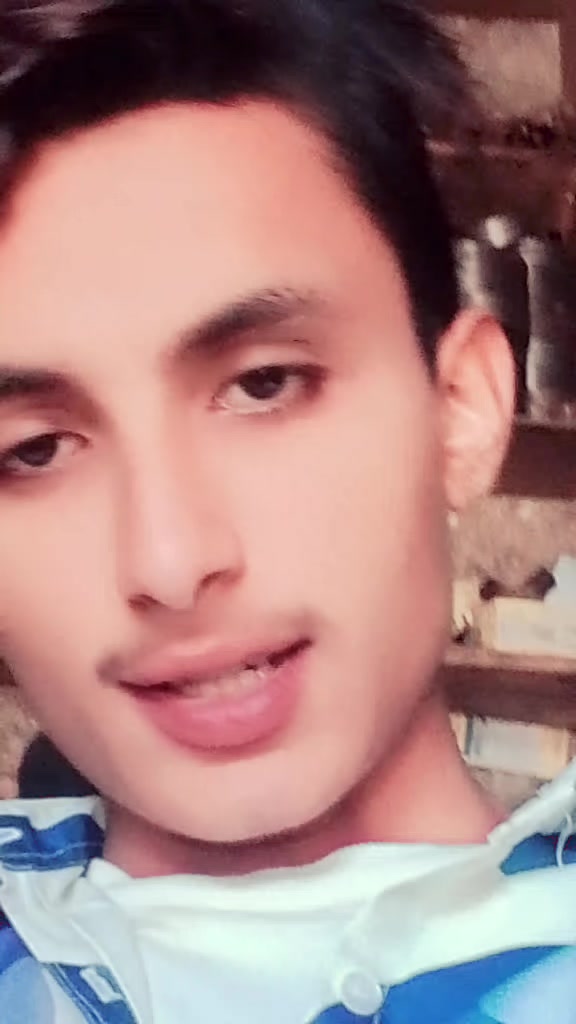 @𝒜𝓇𝓈𝓀𝒶𝓃 𝓂𝓊𝓰𝒽𝒶𝓁😁