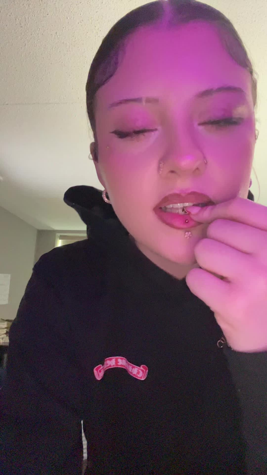 @BhabieKaee