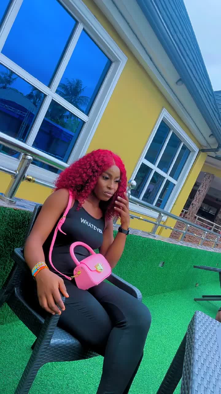@Queen Esther Item finest ❤️💋
