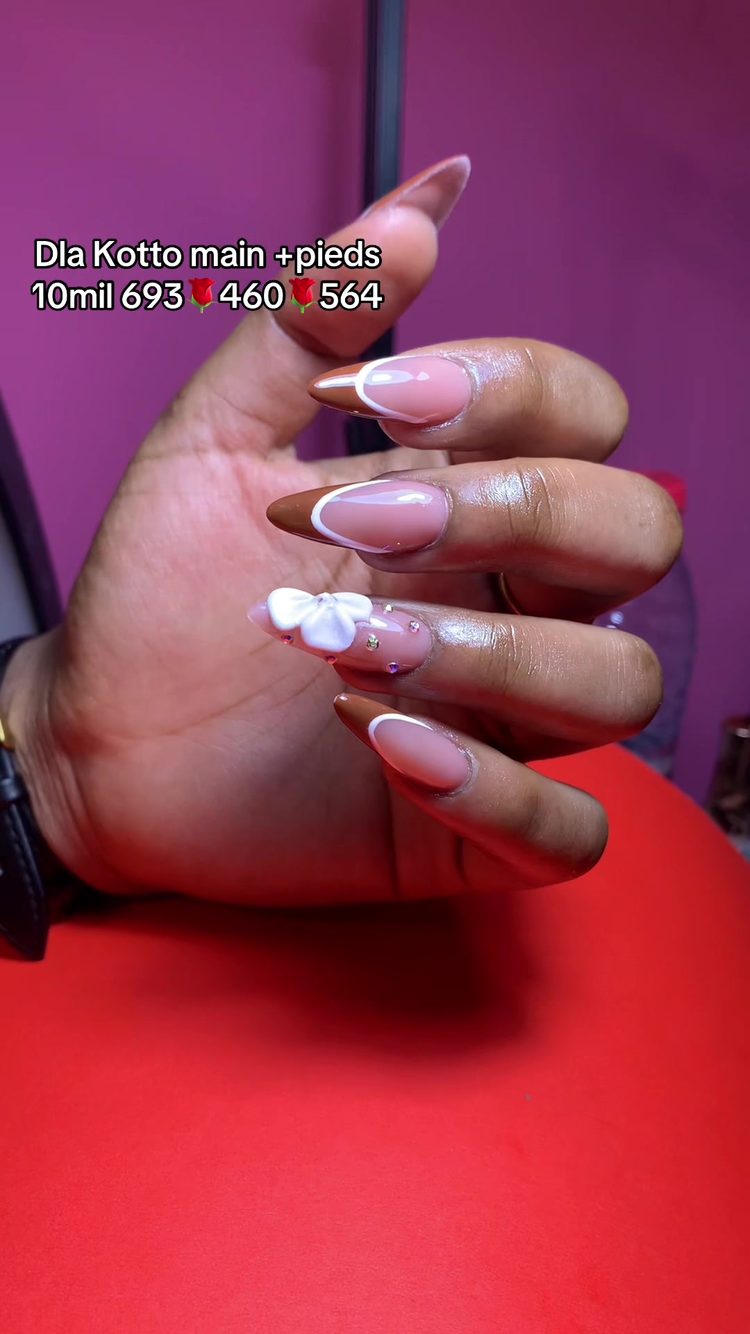@Julienails